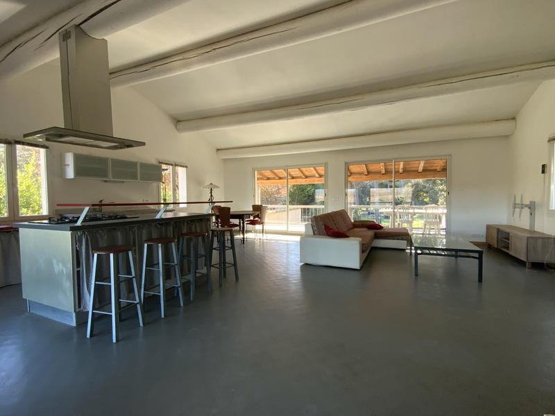 Maison - 157 m² - 6 pièces