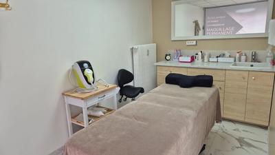 Magasins - 2 pièces