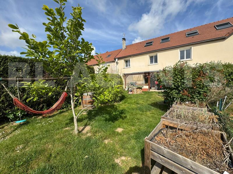 Corps de ferme - 247 m² - 12 pièces