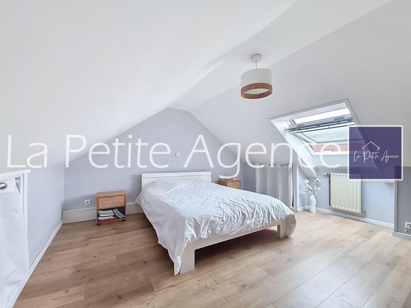 Maison - 107 m² - 6 pièces