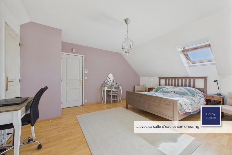 Maison - 123 m² - 6 pièces