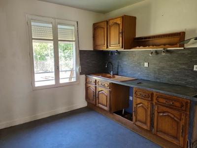 Maison - 92 m² - 5 pièces