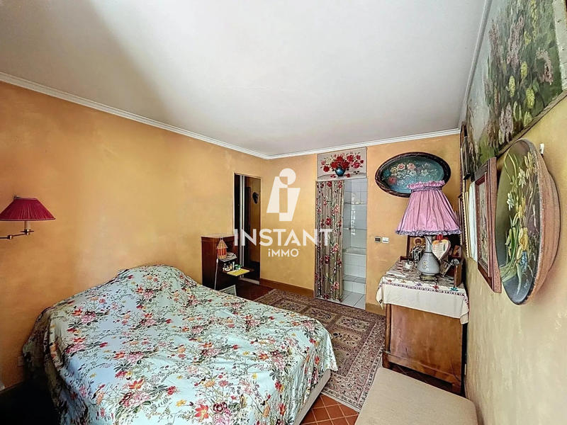 Appartement - 142 m² - 5 pièces