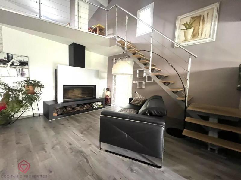 Villa - 184 m² - 6 pièces