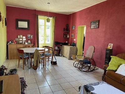 Maison - 114 m² - 4 pièces