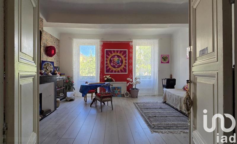 Maison - 197 m² - 7 pièces