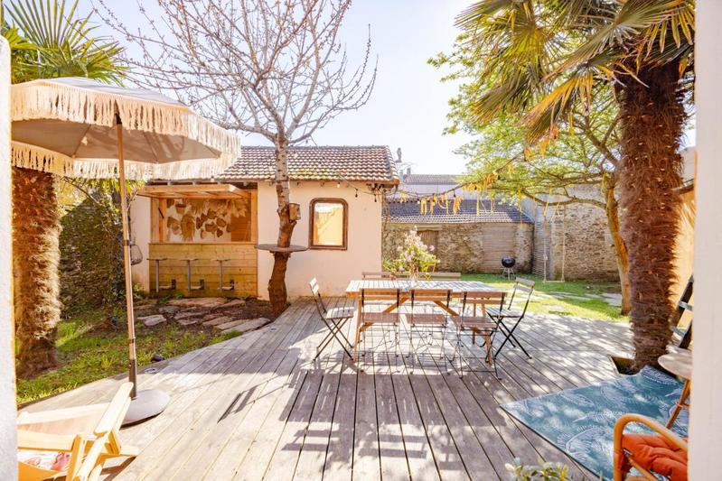 Maison - 85 m² - 4 pièces