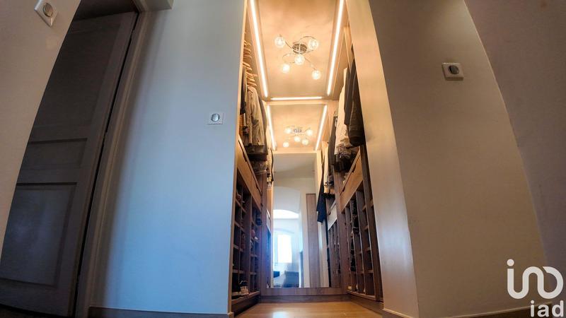 Maison - 186 m² - 6 pièces