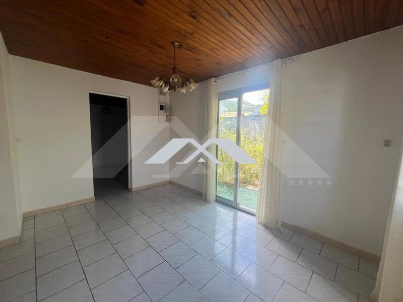 Maison - 110 m² - 6 pièces