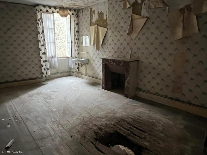 Maison - 136 m² - 8 pièces