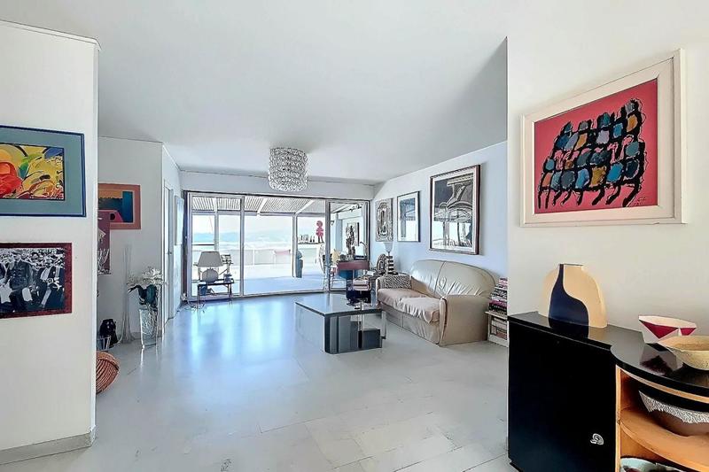 Appartement - 116 m² - 3 pièces