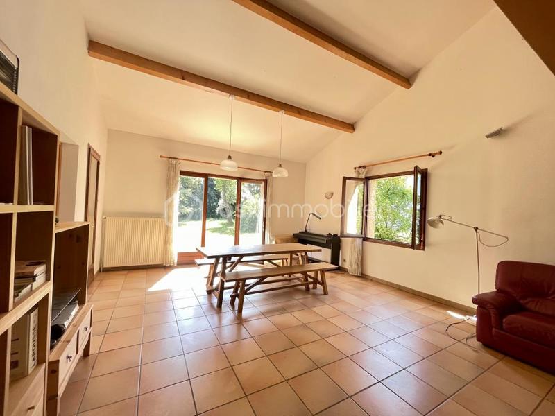 Villa - 153 m² - 6 pièces
