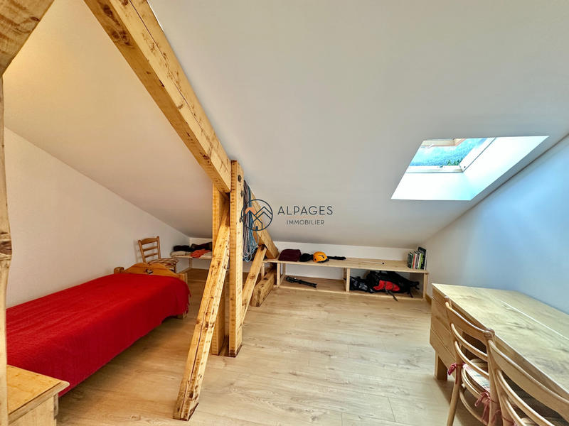 Châlet - 143 m² - 6 pièces