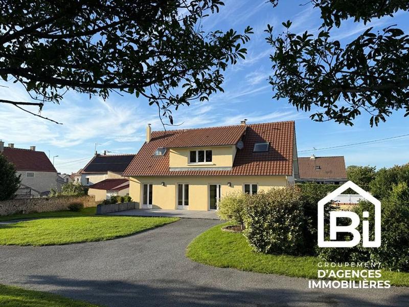 Maison - 145 m² - 6 pièces