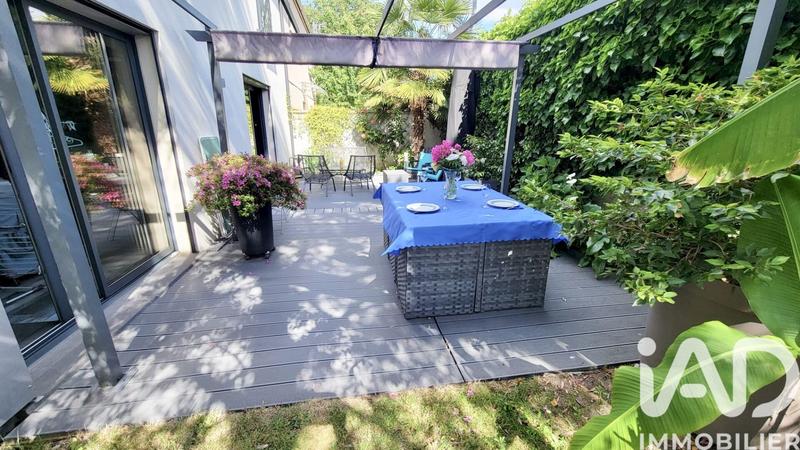 Maison - 137 m² - 6 pièces