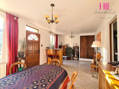 Maison - 100 m² - 6 pièces