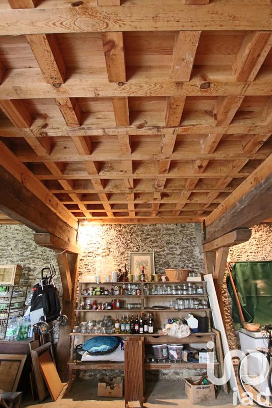 Maison - 411 m² - 9 pièces