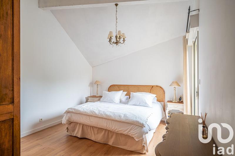 Maison - 190 m² - 7 pièces