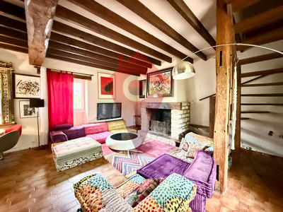 Maison - 180 m² - 4 pièces