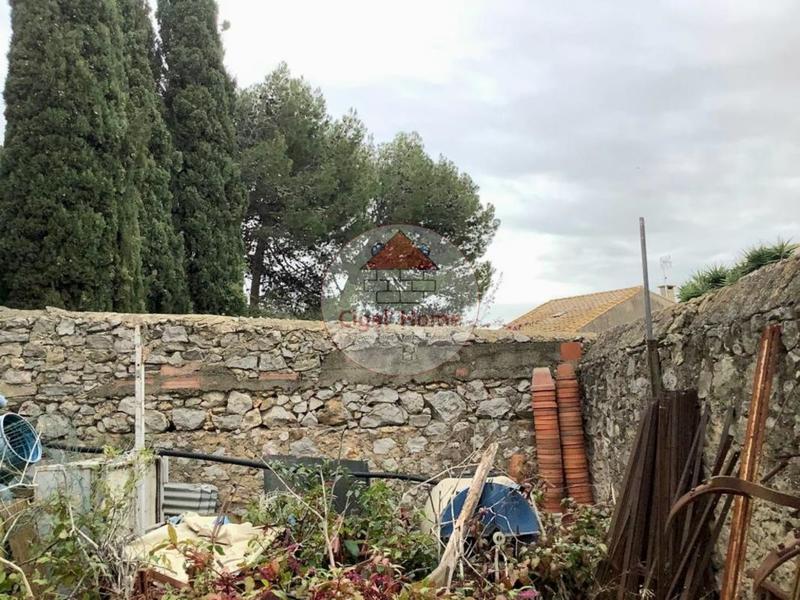 Maison - 130 m² - 1 pièce