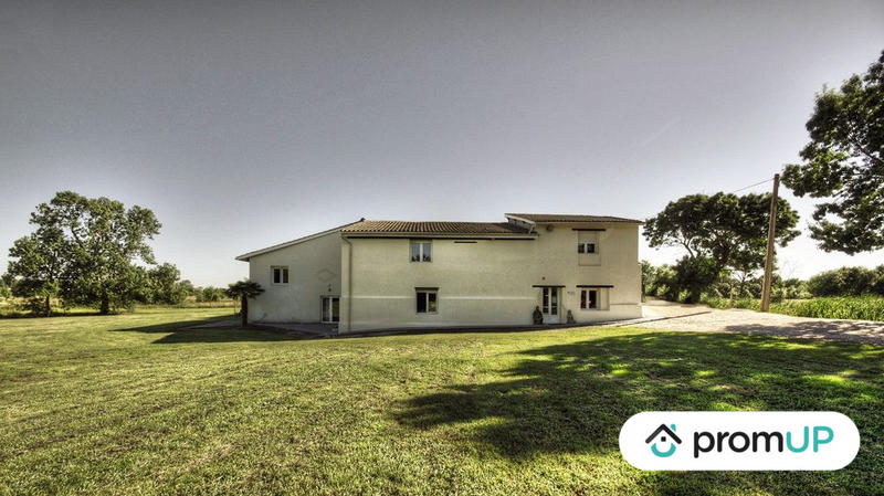 Maison contemporaine - 1 280 m² - 20 pièces