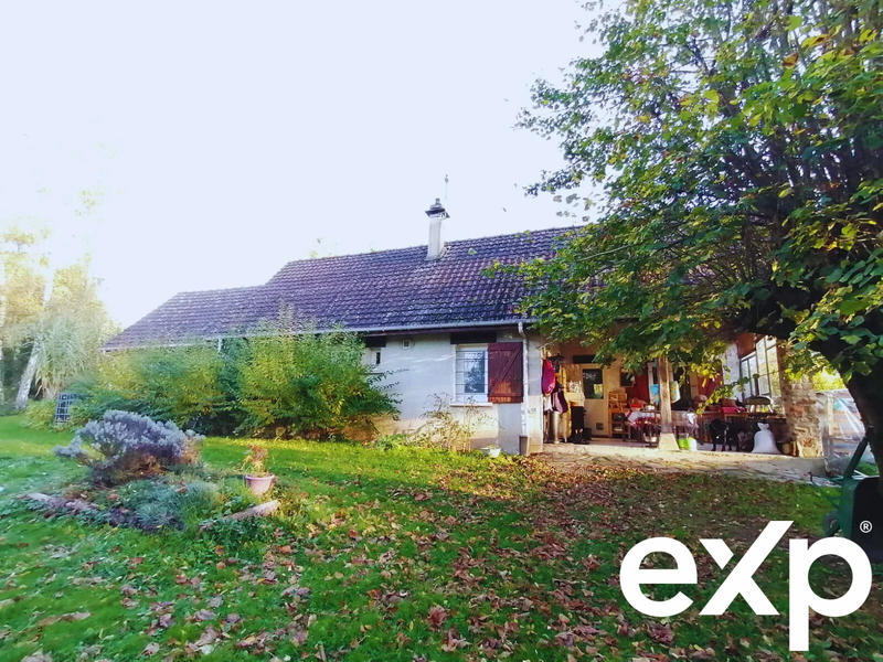 Maison traditionnelle - 112 m² - 6 pièces