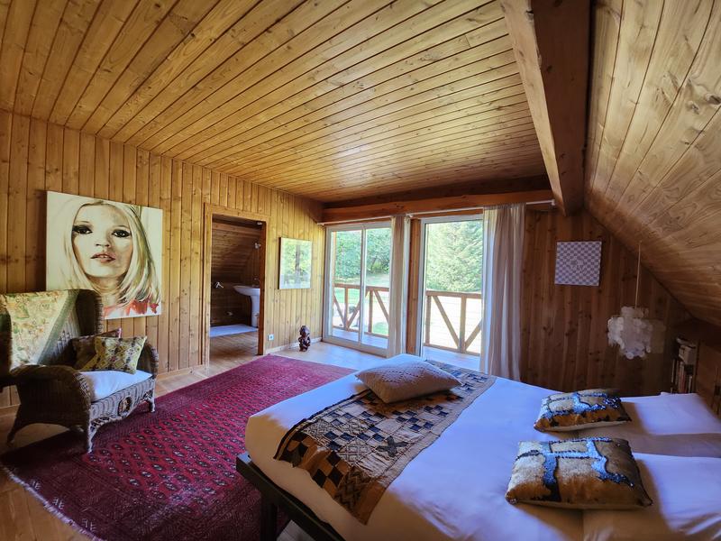 Maison - 207 m² - 7 pièces