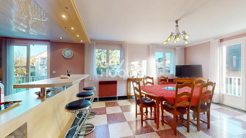 Maison - 134 m² - 6 pièces