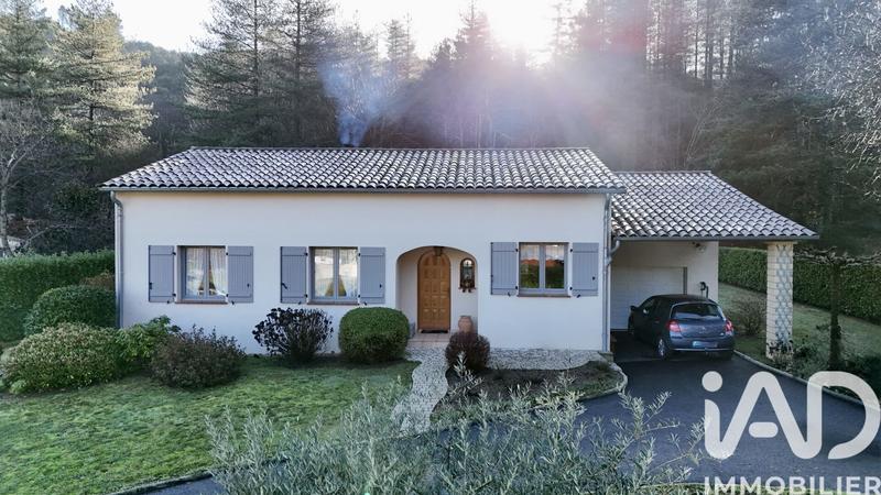 Maison - 97 m² - 4 pièces