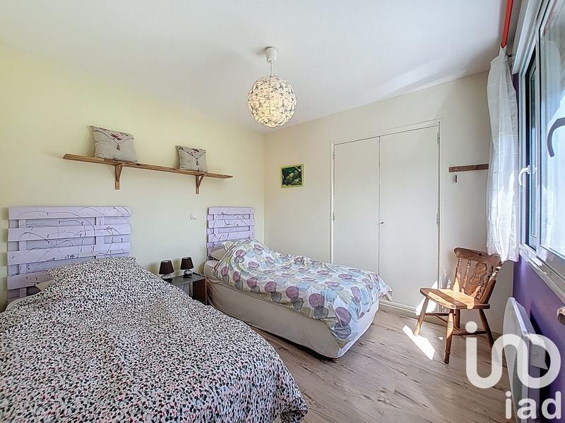 Maison - 170 m² - 9 pièces