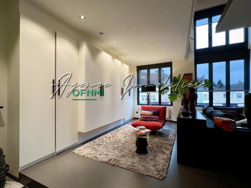 Appartement - 130 m² - 4 pièces