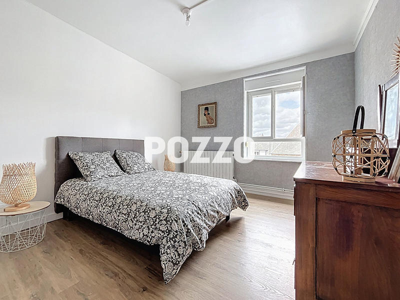 Immeuble - 8 pièces