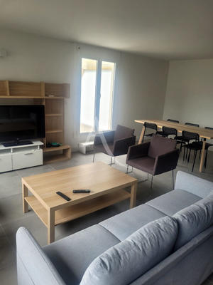 Appartement - 122 m² - 7 pièces