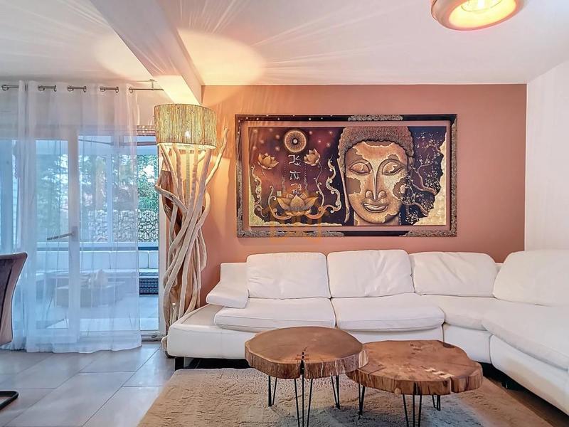 Appartement - 132 m² - 4 pièces