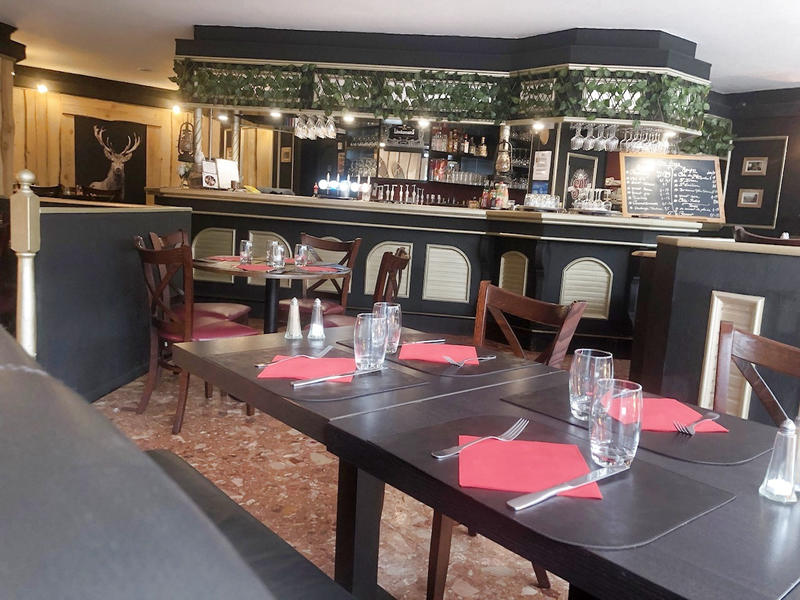 Fonds de commerce - Magasins - 650 m²