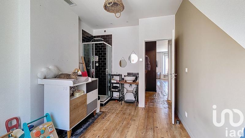 Appartement - 75 m² - 3 pièces