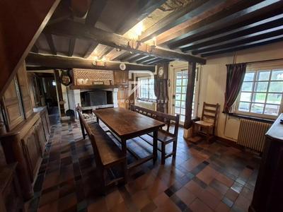 Maison - 140 m² - 7 pièces