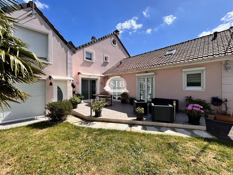 Maison ancienne - 113 m² - 5 pièces