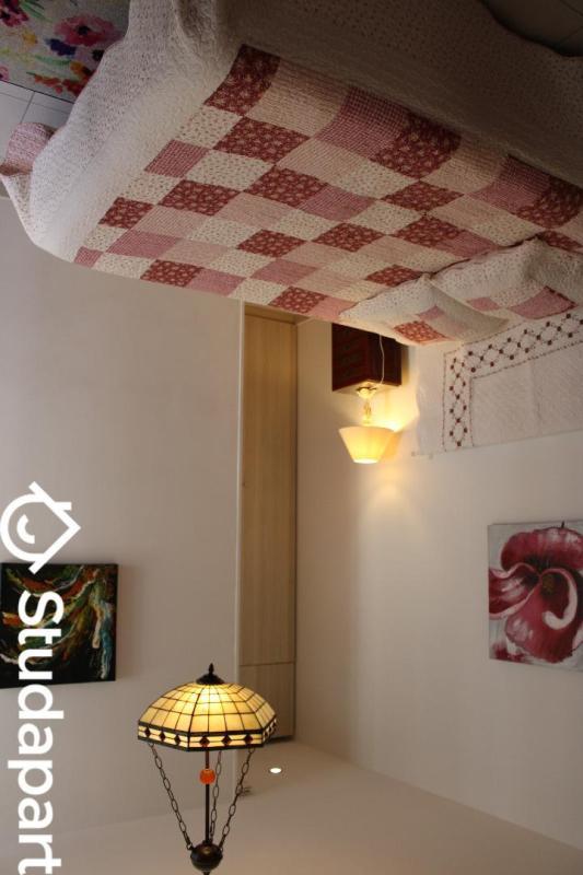 Chambre - 14 m² - 1 pièce