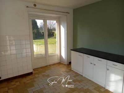 Maison - 99 m² - 4 pièces