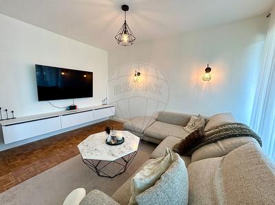 Appartement - 102 m² - 4 pièces