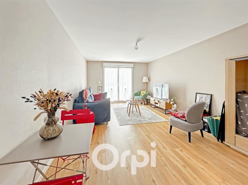 Appartement - 72 m² - 3 pièces