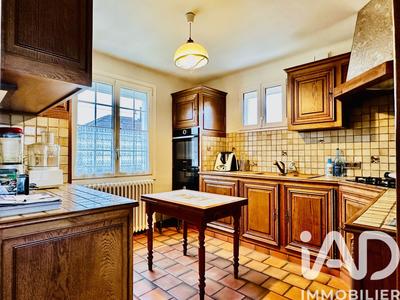 Maison - 111 m² - 5 pièces