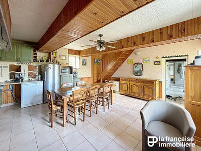 Maison - 96 m² - 5 pièces