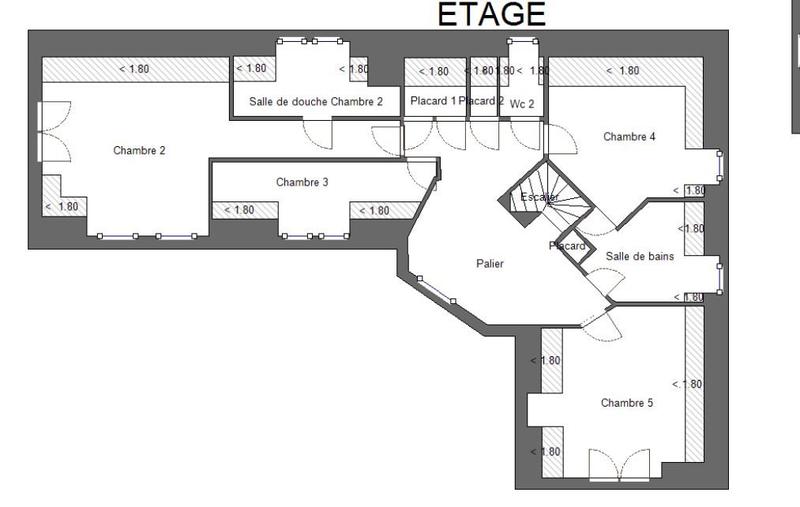 Maison traditionnelle - 176 m² - 7 pièces