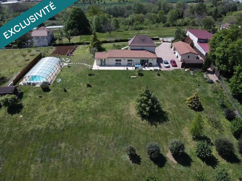 Maison - 222 m² - 8 pièces