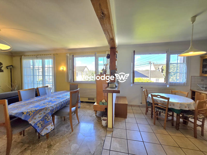 Maison - 122 m² - 5 pièces