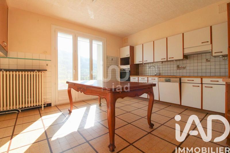 Maison - 160 m² - 7 pièces