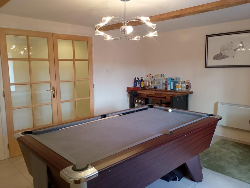 Maison - 235 m² - 8 pièces