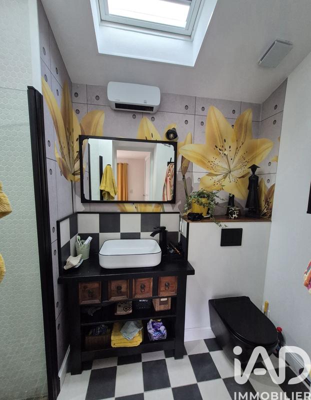 Maison - 111 m² - 4 pièces